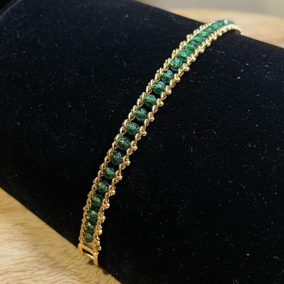 Vintage Deadstock 10KT Gold Filled Bracelet with Green Quartz Faceted Crystals - Picture 4 of 7